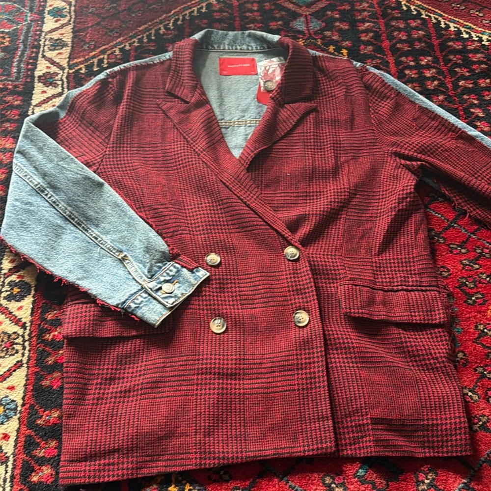 Signature 8 brand new women’s denim Jacket. Hybrid plaid denim blazer.